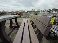 Bank - afbeelding 3 van  3