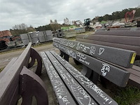 Bank - afbeelding 1 van  2