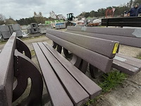 Bank - afbeelding 1 van  2