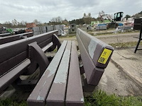 Bank - afbeelding 2 van  2