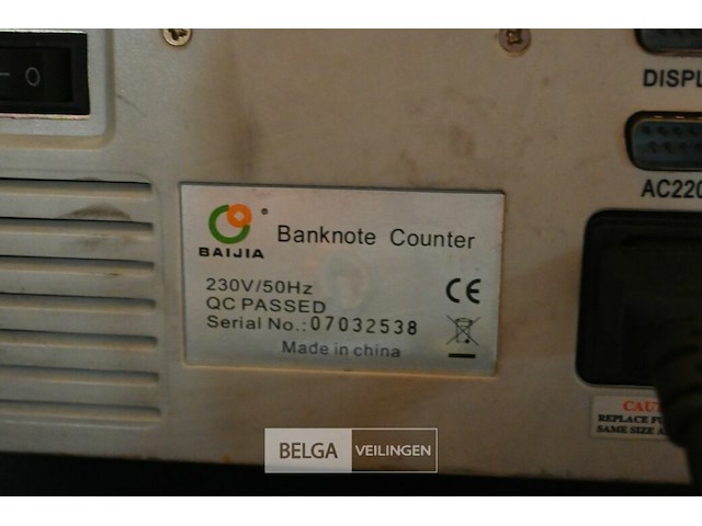 Bankbiljetten teller - afbeelding 4 van  4