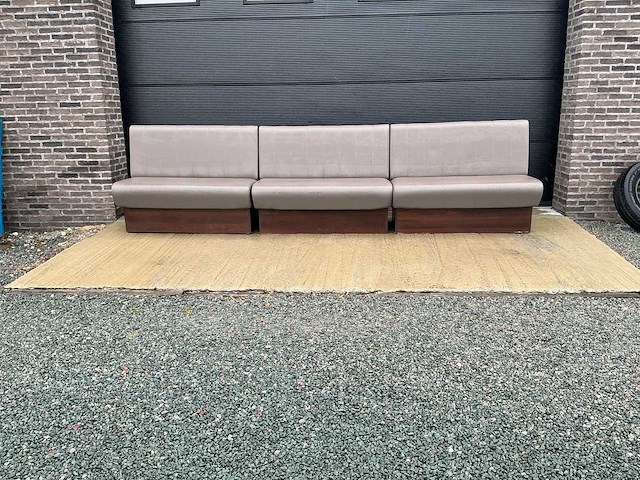 Banken (3x) - afbeelding 1 van  4