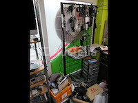 Bankmeubilair en hun inhoud, plank en inhoud