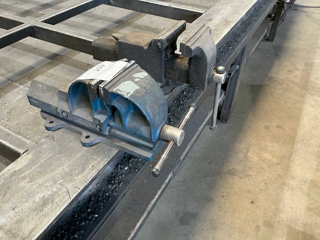 Bankschroef (2x) - afbeelding 1 van  1