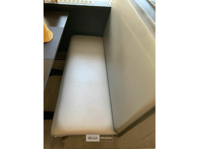 Bankset met tafel, incluis 1 stoel - afbeelding 3 van  4