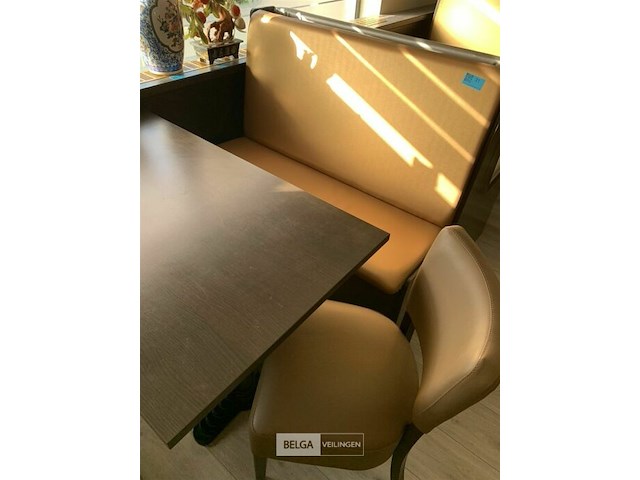 Bankset met tafel, incluis 1 stoel - afbeelding 2 van  3