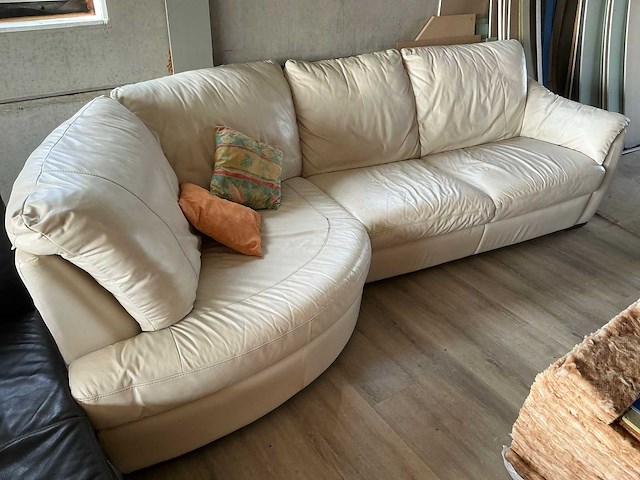 Bankstel - afbeelding 1 van  3