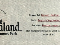 Banksy dismaland dollar 'napalm' - afbeelding 10 van  11