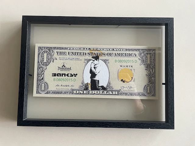 Banksy - afbeelding 2 van  4