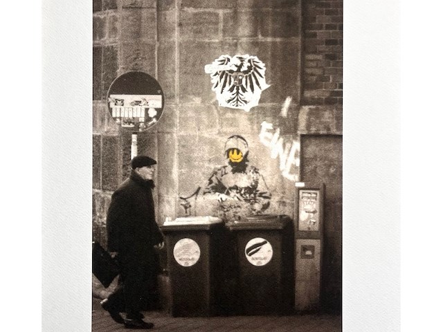 Banksy - afbeelding 2 van  5