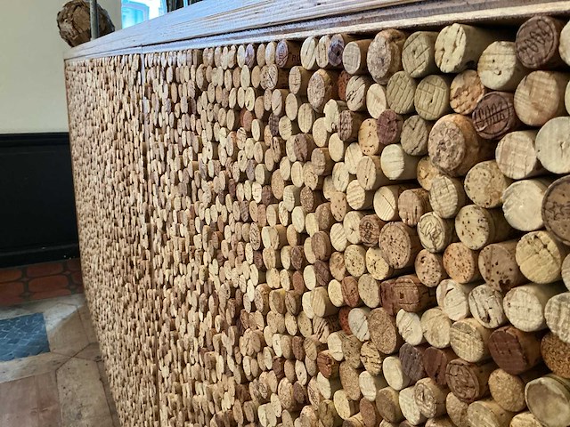 Bar - toog - bartoog met tapinstallatie en afwasbak - afbeelding 2 van  10