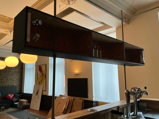 Bar - toog - bartoog met tapinstallatie en afwasbak - afbeelding 6 van  10