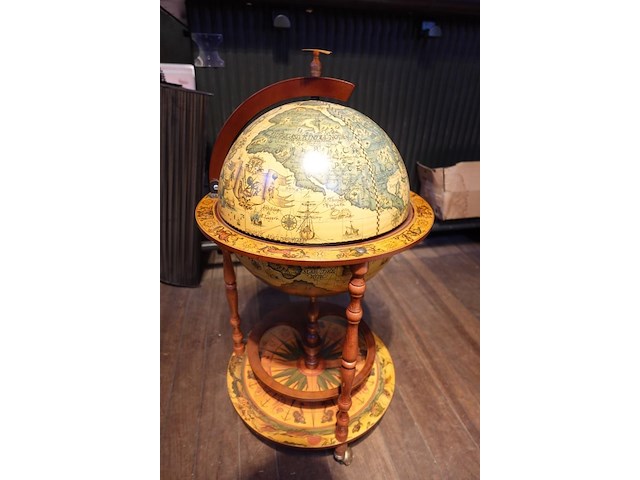Bar globe - afbeelding 2 van  3