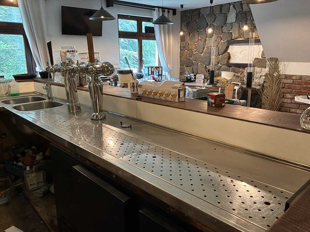 Bar koelkast / professioneel multi-line bier tapsysteem - afbeelding 1 van  17