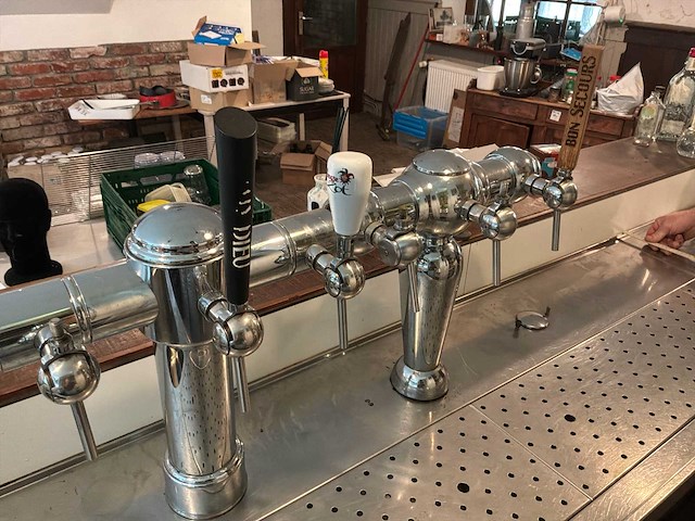 Bar koelkast / professioneel multi-line bier tapsysteem - afbeelding 14 van  17