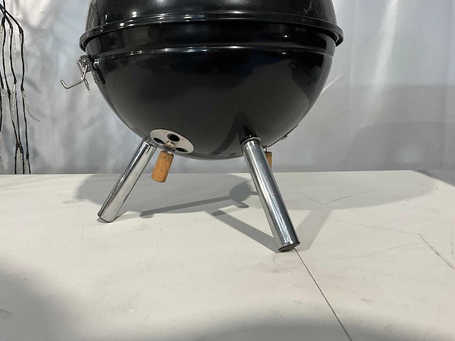 Barbecue rond - 30cm - houtskool - zwart - afbeelding 2 van  4