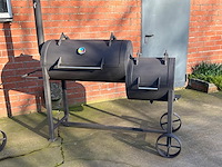 Barbecue zelfbouw 190cm met 2 grillen (marge) - afbeelding 1 van  1