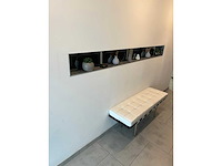 Barcelona bank 130 cm lang 42 x 47 cm hoog (walnoothout - echt wit leer) - afbeelding 3 van  5