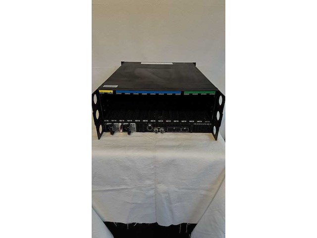 Barco - e2 gen 1 empty chassis - r9004775bto - afbeelding 2 van  2