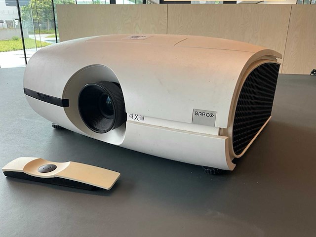 Barco pfwx-51b beamer - afbeelding 1 van  6