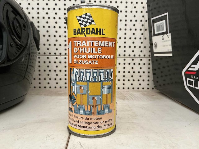 Bardahl,inhoud 400 ml,smeermiddel additief voor benzine+diesel motoren(5x) - afbeelding 1 van  1