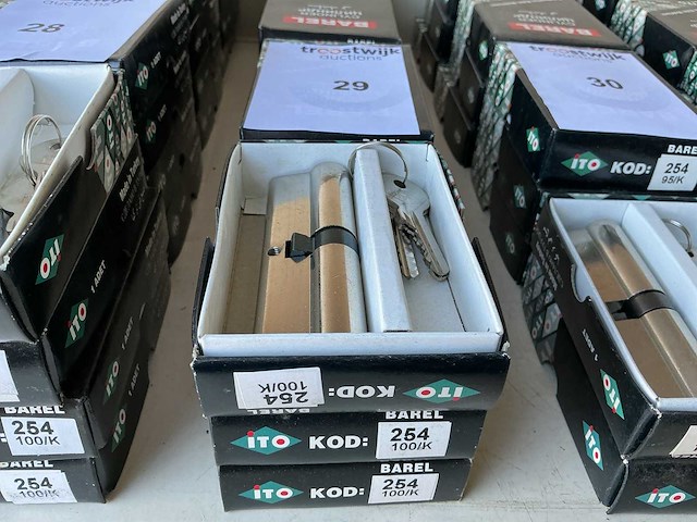 Barel partij cilinder sloten inclusief 3 sleutels - afbeelding 1 van  1