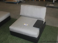 Bari frame 1-zit charcoal | bari rugleuning charcoal | bari kussenset 1-zit: afwerking en vulling: luxe, ezy-dry, stofgroep a, sunbrella natté, nat 10022 140 grey chiné - afbeelding 1 van  1