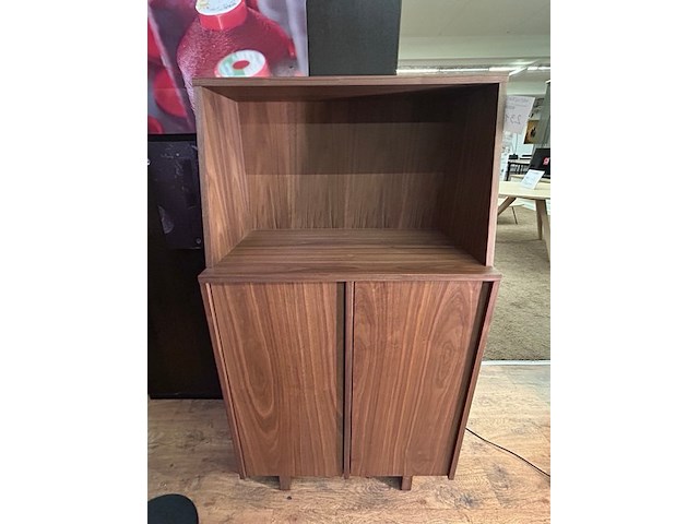 Barkast walnut - afbeelding 1 van  8