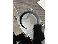 Barndoor cob - afbeelding 2 van  2