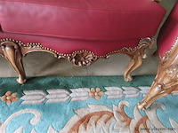 Barok salon 3+1+1 leder en houtsnijwerk - afbeelding 8 van  9