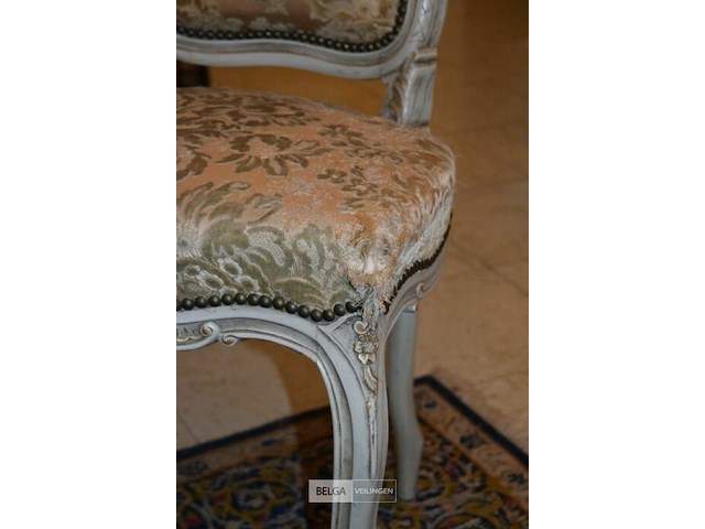 Barok/rococostijl , set van bank, stoelen en tafeltje - afbeelding 5 van  11