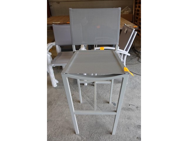 Barstoel manutti - afbeelding 1 van  3