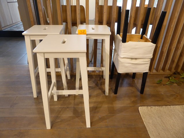 Barstoelen+div - afbeelding 1 van  1