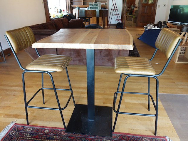 Bartafel + 2x barstoel - afbeelding 1 van  4