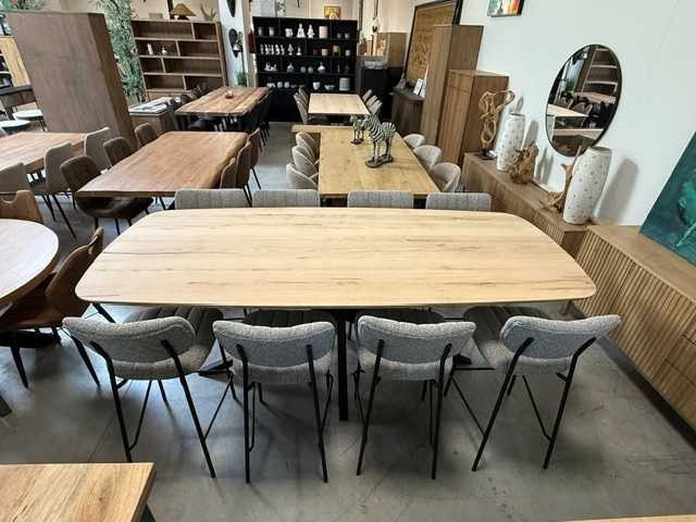 Bartafel met 8 krukken - afbeelding 1 van  5