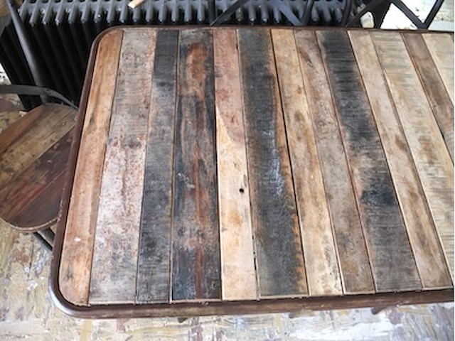 Bartafel met stoelen - afbeelding 5 van  9