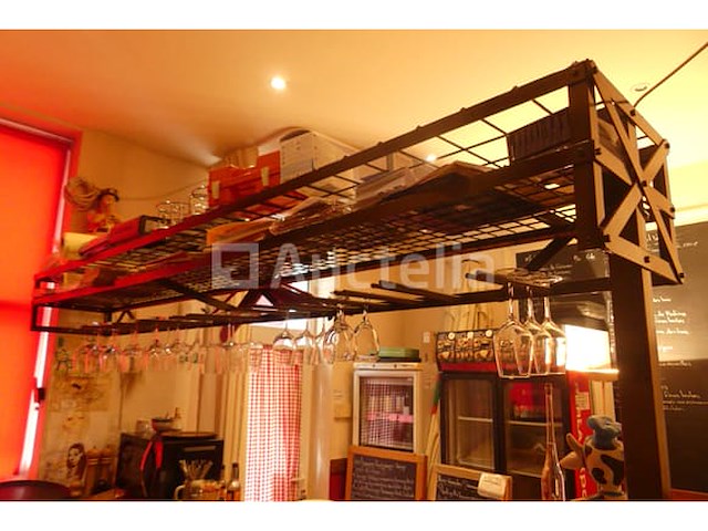 Bartoonbank met plank - afbeelding 2 van  6