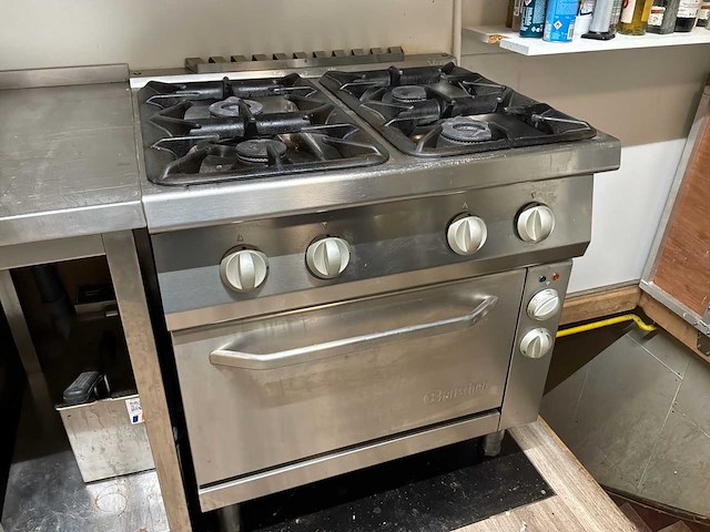 Bartscher professioneel fornuis met geïntegreerde oven andere kookaccessoires / oven en gasfornuis - afbeelding 1 van  8