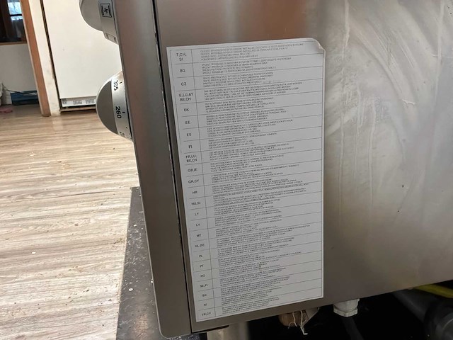 Bartscher professioneel fornuis met geïntegreerde oven andere kookaccessoires / oven en gasfornuis - afbeelding 3 van  8