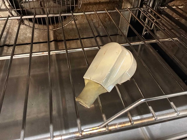 Bartscher professioneel fornuis met geïntegreerde oven andere kookaccessoires / oven en gasfornuis - afbeelding 8 van  8
