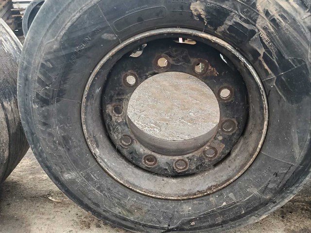 Barum - continental - michelin vrachtwagenband oplegger (6x) - afbeelding 4 van  15