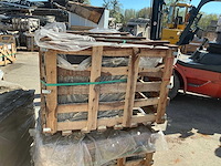 Basalt 54 m2 natuurstenen tegels - afbeelding 2 van  2