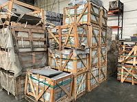 Basalt frijslag natuursteen tuintegel - afbeelding 4 van  5