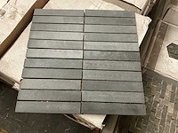 Basalt honed mozaïek tegel - afbeelding 1 van  2