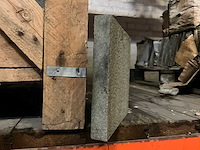 Basalt india natuursteen tuintegel - afbeelding 2 van  2