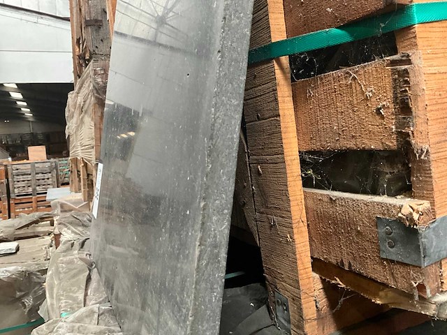 Basalt natuursteen tuintegel - afbeelding 2 van  3