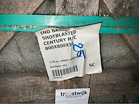 Basalt shotblasted natuursteen tuintegel - afbeelding 3 van  4