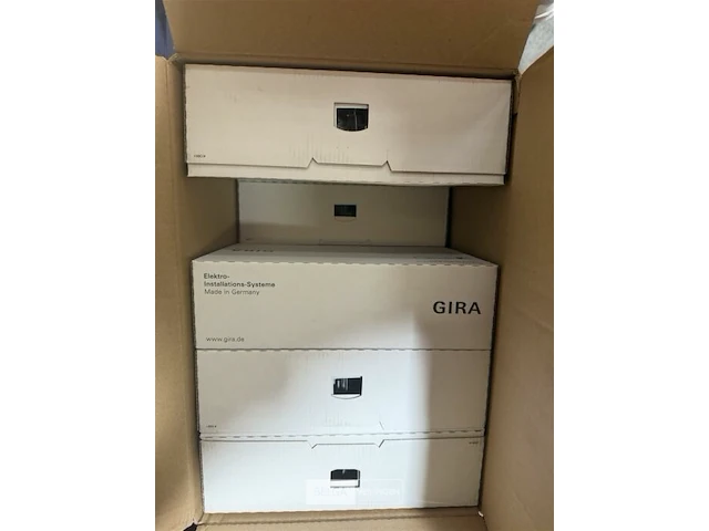 Basiselement wisselschakelaar gira (10 st/doos-10 dozen) - afbeelding 2 van  3