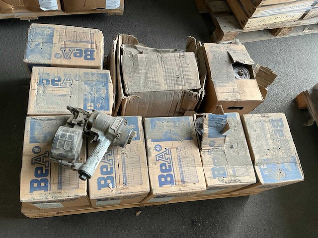 Basso kitpro pneumatische trommelspijkermachine - afbeelding 5 van  6