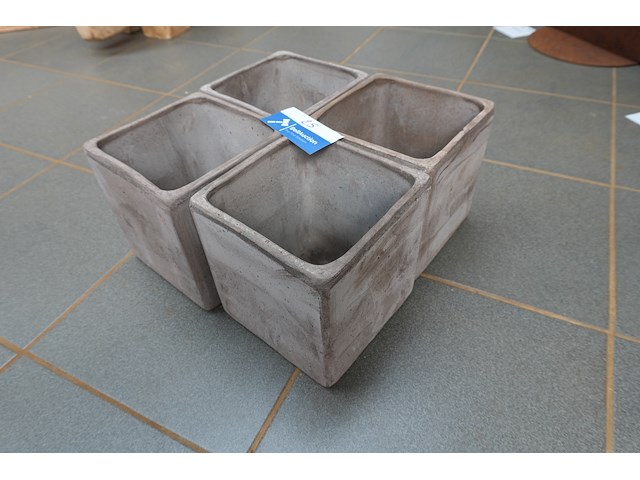 Bat66 geo etr – bloempotjes | 18×18 cm | lot van 4 - afbeelding 1 van  4